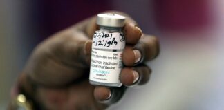 EL GOBIERNO NEGOCIA LA COMPRA DE LAS VACUNAS CONTRA EL CORONAVIRUS DE CUBA E INDIA