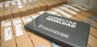 EL GOBIERNO ENTREGARÁ 700.000 NOTEBOOKS A ALUMNOS Y DOCENTES