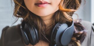 ¿CÓMO ESCUCHAR LAS CANCIONES COMPLETAS DE SPOTIFY EN FACEBOOK?