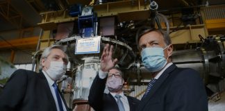 SUAREZ PARTICIPÓ EN LA CAPITALIZACIÓN DE IMPSA CON EL PRESIDENTE DE LA NACIÓN Y NOMBRÓ AL REPRESENTANTE DE LA PROVINCIA EN EL DIRECTORIO