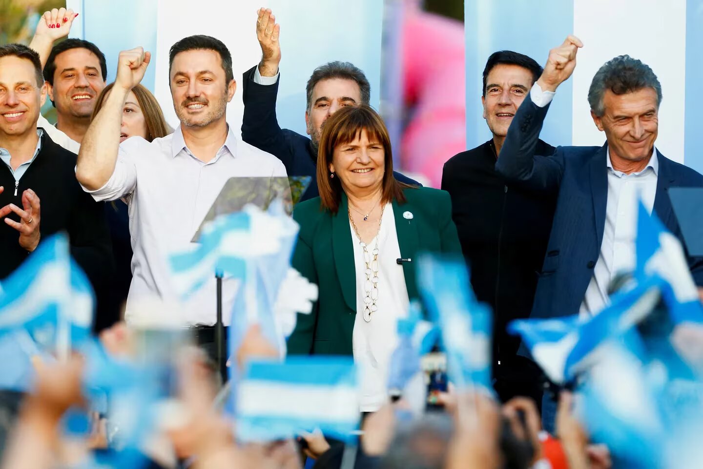 ACOMPAÑADA POR MACRI, BULLRICH LLAMÓ A DAR VUELTA LA ELECCIÓN: “ME PREOCUPAN LAS IDEAS DE MILEI, SON MALAS Y PELIGROSAS”
