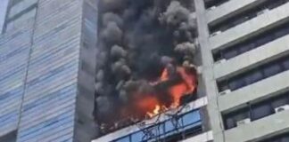 INCENDIO EN EL MICROCENTRO