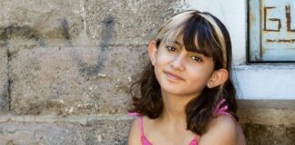 QUIÉN ES LA NIÑA MENDOCINA QUE CANTÓ EN EL COLÓN Y ENAMORÓ A CIRO Y LOS PERSAS