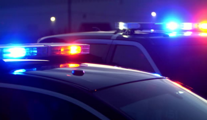 ATRAPARON A UN LADRÓN DE 15 AÑOS Y LO HICIERON CORRER DESNUDO EN LA CALLE