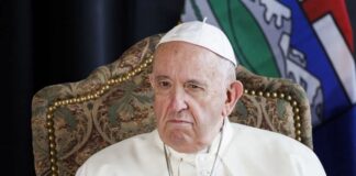 EL PAPA FRANCISCO CUESTIONÓ AL GOBIERNO POR EL USO DE GAS PIMIENTA EN UNA MANIFESTACIÓN