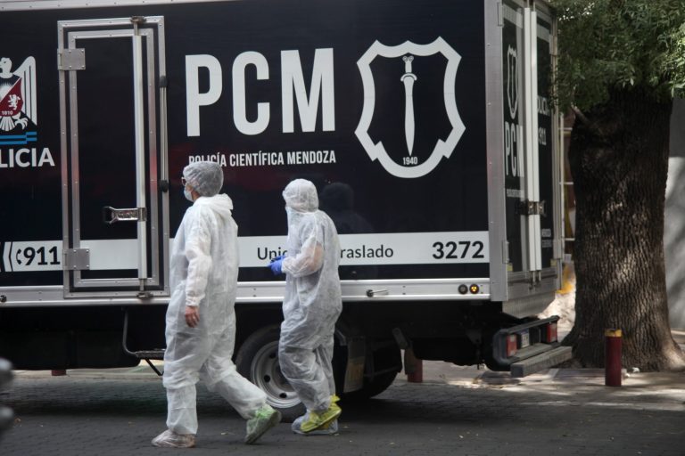 HALLARON A UN HOMBRE MUERTO EN LAS HERAS E INVESTIGAN UN ASESINATO