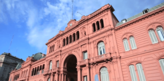 EL GOBIERNO ELIMINARÁ LOS CARGOS HEREDITARIOS EN EL ESTADO