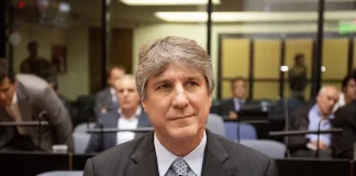 EL GOBIERNO CONFIRMÓ QUE AMADO BOUDOU DEJARÁ DE COBRAR SU JUBILACIÓN DE PRIVILEGIO