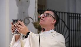 PADRE DANIEL CABALLERO: “EL PAPA FRANCISCO SE DESPIDIÓ CON DIGNIDAD Y ENTRE SU GENTE”
