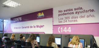 ORGANIZACIONES FEMINISTAS DESACONSEJAN LLAMAR AL 144 POR FALTA DE PERSONAL Y DEMORAS EN LA ATENCIÓN