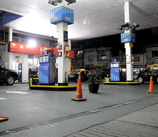 TAXISTAS EN ALERTA POR LA FALTA DE GNC: HABLÓ HERNÁN ORELLANO EN “ANTES DE VER EL SOL”