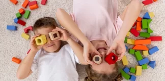ADIÓS AL «DÍA DE LAS INFANCIAS»: EL GOBIERNO DE JAVIER MILEI OFICIALIZÓ EL REGRESO DEL «DÍA DEL NIÑO»