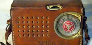 EFEMÉRIDES EN LA BRÚJULA: LA RADIO QUE CAMBIÓ LA HISTORIA