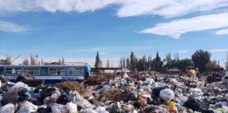 INSPECCIONARON EL BASURAL A CIELO ABIERTO DE RIVADAVIA: “EL MUNICIPIO DEBERÁ ERRADICARLO Y PUEDE SER MULTADO”