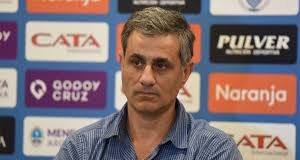 ALDOSIVI QUIERE QUITARLE 6 PUNTOS A GODOY CRUZ TRAS DECLARACIONES DE CORNEJO: MANZUR SALE A DEFENDER A CHIQUI TAPIA