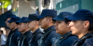 “ESPOSAS DE POLICÍAS EXIGEN LA RENUNCIA DE MERCEDES RUS TRAS OTRO SUICIDIO EN LA FUERZA”
