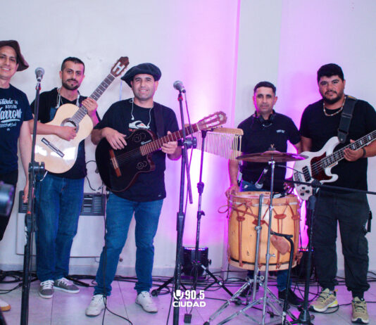23 AÑOS DE FOLCLORE Y RAÍCES CUYANAS: MUNAYCU EMOCIONÓ CON MÚSICA EN VIVO EN “ESTO ES RIVADAVIA”