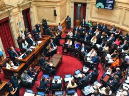 SESIÓN CALIENTE EN EL SENADO: LA REFORMA LABORAL QUEDA A UN PASO DE SER LEY