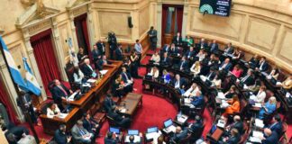 SESIÓN CALIENTE EN EL SENADO: LA REFORMA LABORAL QUEDA A UN PASO DE SER LEY