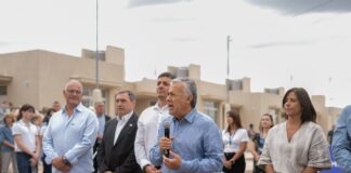 ALFREDO CORNEJO ANUNCIÓ LA ENTREGA DE 155 VIVIENDAS EN MENDOZA