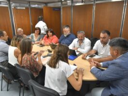 PARITARIAS 2026: EL GOBIERNO PRESENTÓ OFERTA A DOCENTES Y CELADORES Y LA NEGOCIACIÓN PASÓ A CUARTO INTERMEDIO