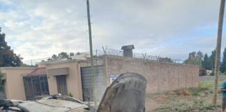 CAMIONETA SE INCENDIÓ EN RIVADAVIA Y SUFRIÓ IMPORTANTES PÉRDIDAS