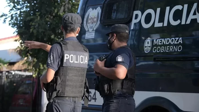 policia-mendoza-2222jpg