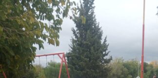 CHOQUE ENTRE DOS VEHÍCULOS EN RIVADAVIA: DOS MUJERES FUERON TRASLADADAS AL HOSPITAL SAPORITI