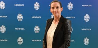 AUMENTO SALARIAL PARA LA POLICÍA DE MENDOZA: ANALIZAN BLANQUEO DE ÍTEMS Y SUBA DEL 10%