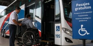 DISCAPACIDAD: ADVIERTEN QUE PODRÍAN NEGARSE PASAJES GRATUITOS DE LARGA DISTANCIA