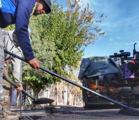 LUJÁN DE CUYO AVANZA CON NUEVAS OBRAS DE ASFALTO EN MAYOR DRUMMOND