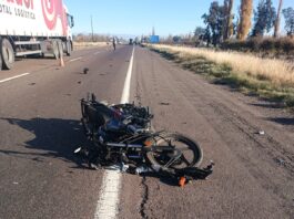 UN MOTOCICLISTA PERDIÓ LA VIDA TRAS COLISIONAR CONTRA UN CAMIÓN EN RUTA 7