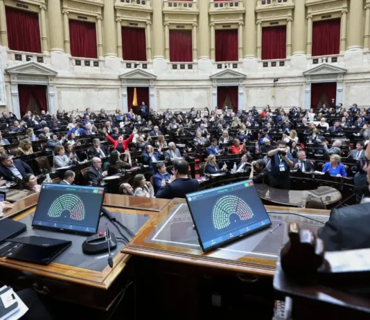 EL PRO PROPONE ELIMINAR LAS VACACIONES DE INVIERNO PARA LOS LEGISLADORES MENDOCINOS