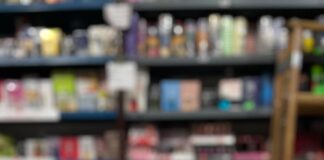 PERFUMERÍA MANÁ: TRAYECTORIA, TENDENCIAS Y DESAFÍOS DEL COMERCIO LOCAL