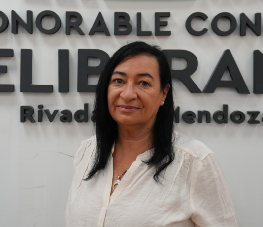 CORINA CARUSO: DE LOS JARDINES MATERNALES AL CONCEJO DELIBERANTE